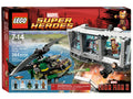 LEGO Marvel 76007 Iron Man: Malibu Mansion Attack